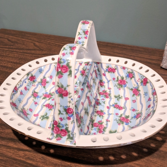 PORCELAIN DIVIDED DISH - Picture 2 of 6